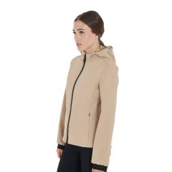 Women's Slim Fit Softshell Jacket With Concealed Pockets
