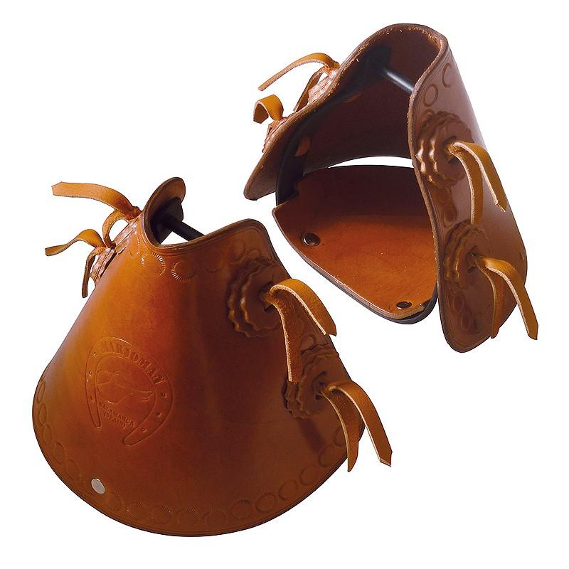 Estribo De Metal Con Protección De Cuero Paso Estrecho