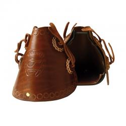 Estribo De Metal Con Protección De Cuero Paso Estrecho