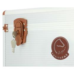 Caja De Limpieza Je T'Aime Equithème