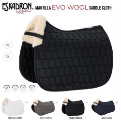 Mantilla Eskadron Evo Wool...
