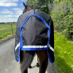 Manta Amigo Ripstop 900D Foal Potrillo Exterior Medium (200G)